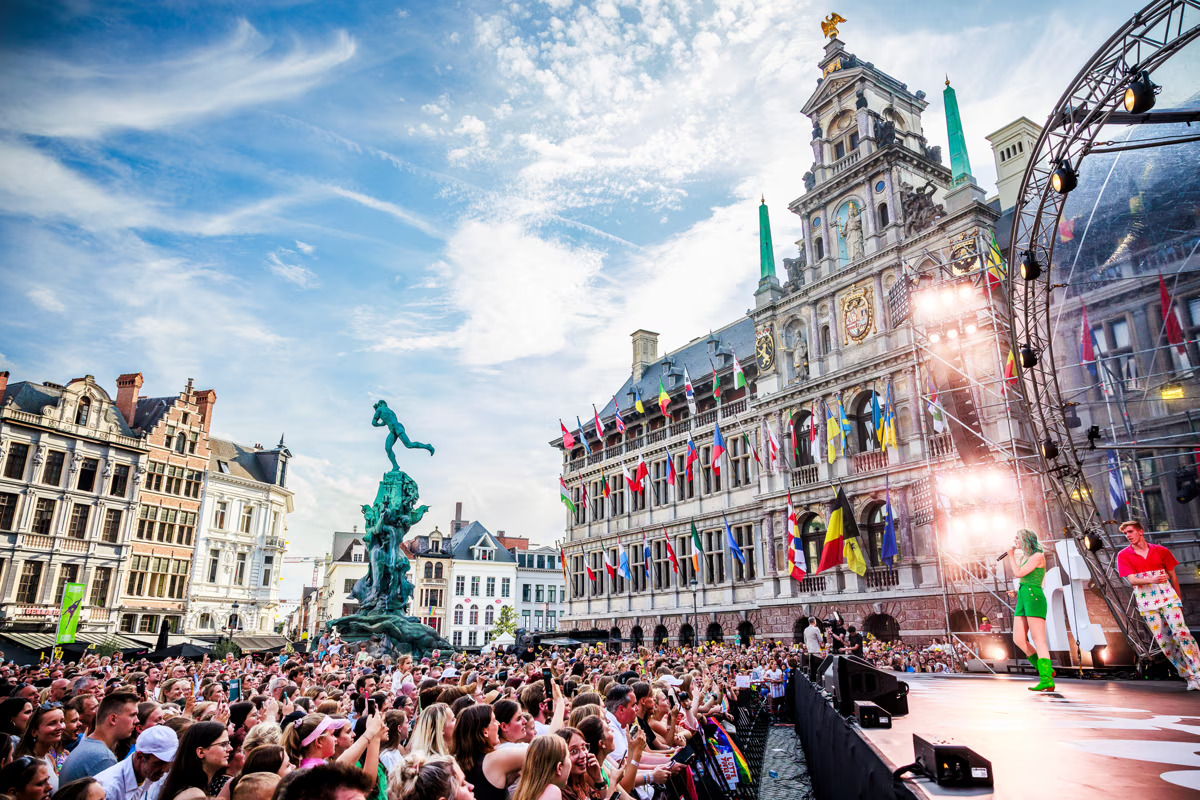 Vlaanderen Feest! brengt gratis topoptredens naar de Grote Markt in Antwerpen